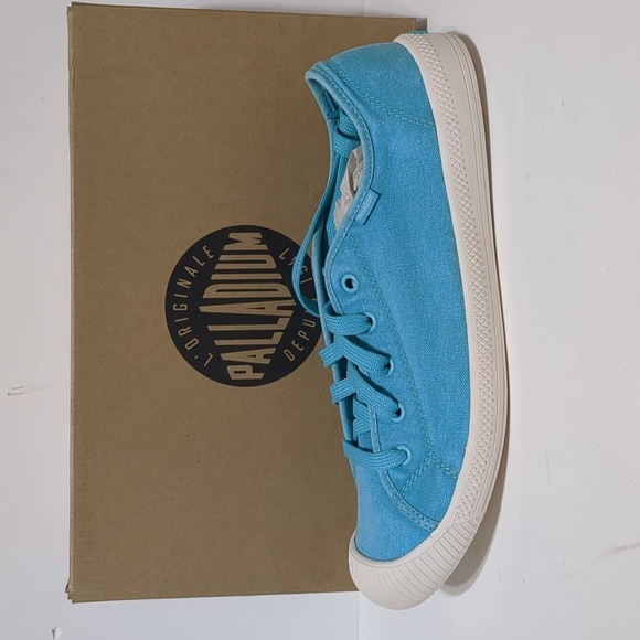 Palladium Shoes - Palladium Flex Lace-Up Sneakers women's 11